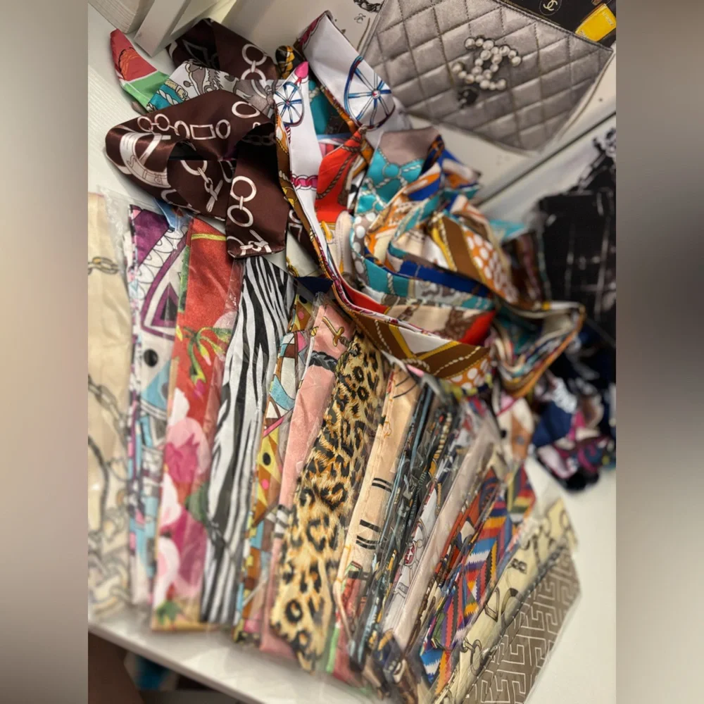 Scarfs set of 6 random picks NEW - Picture 7 of 8